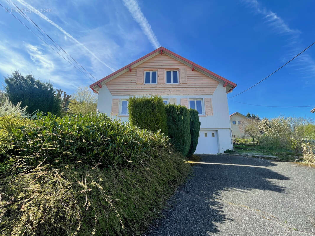 Maison à REMIREMONT