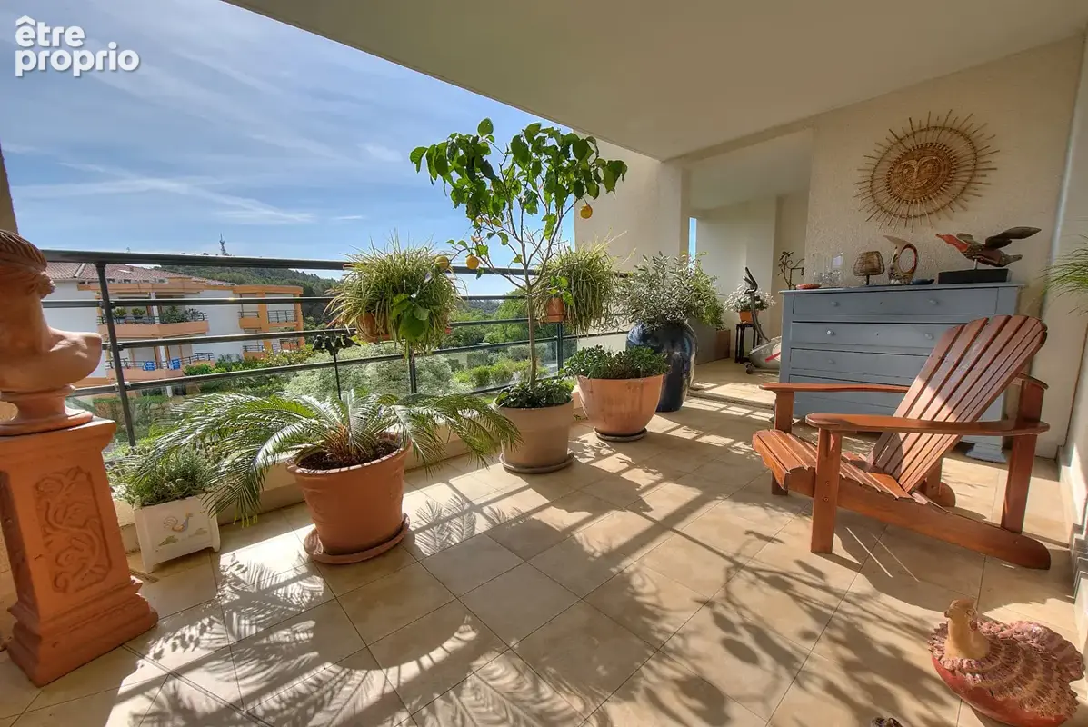 Appartement 3 pieces 84 m2 piscine commerces saint-raphael - photo 3