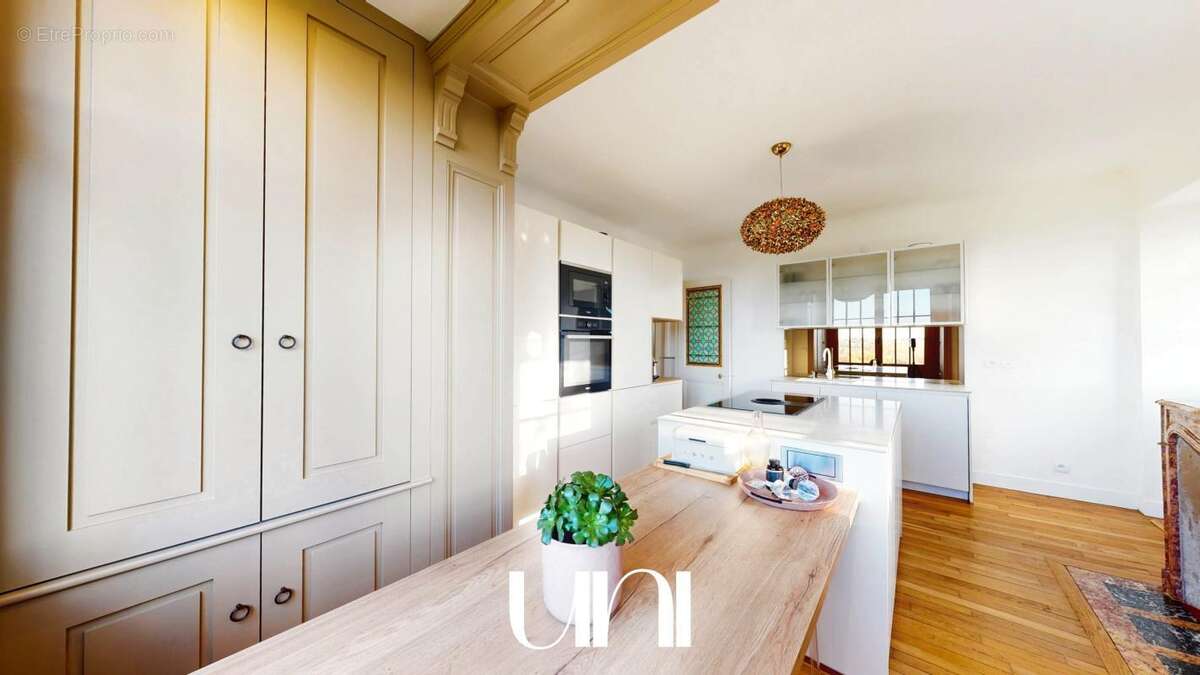 Maison à FLEURY-SUR-ORNE