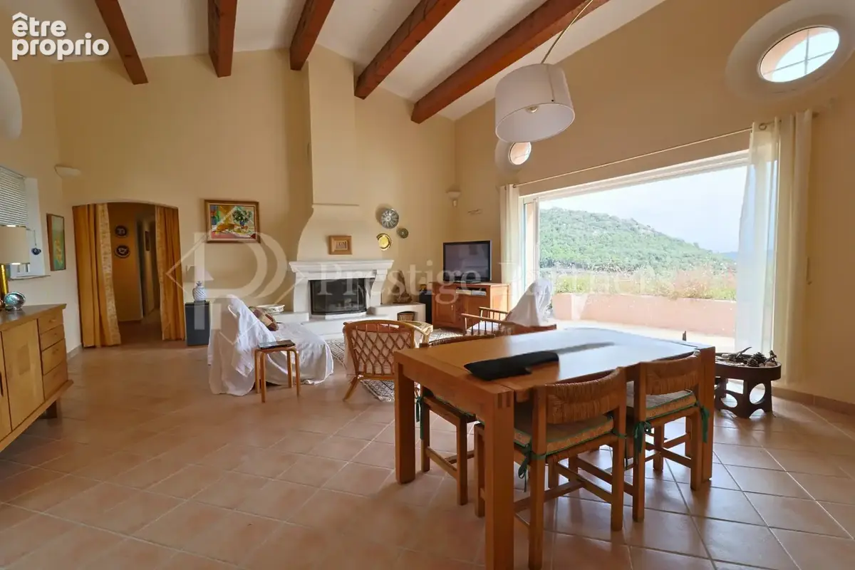 Villa provençale avec vue panoramique sur les vignes et les collines   Le Plan-de-la-Tour - photo 5