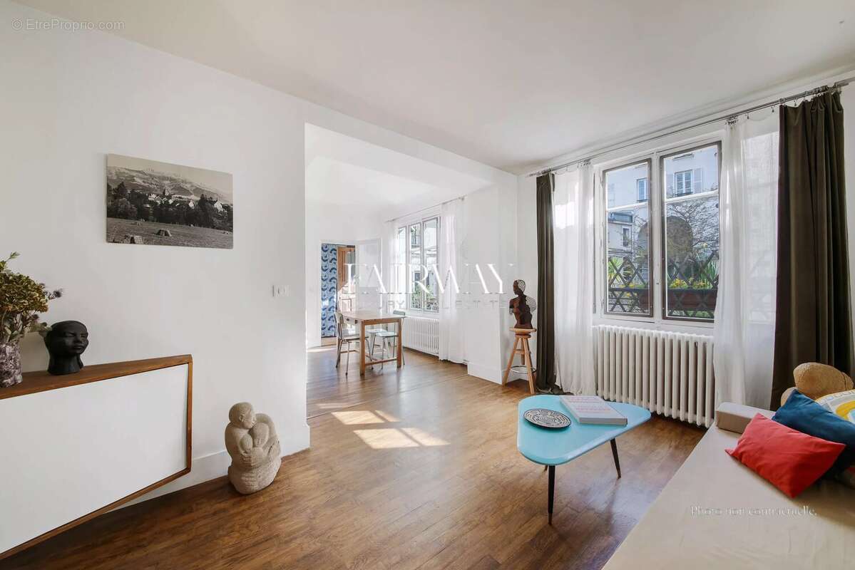 Appartement à PARIS-18E