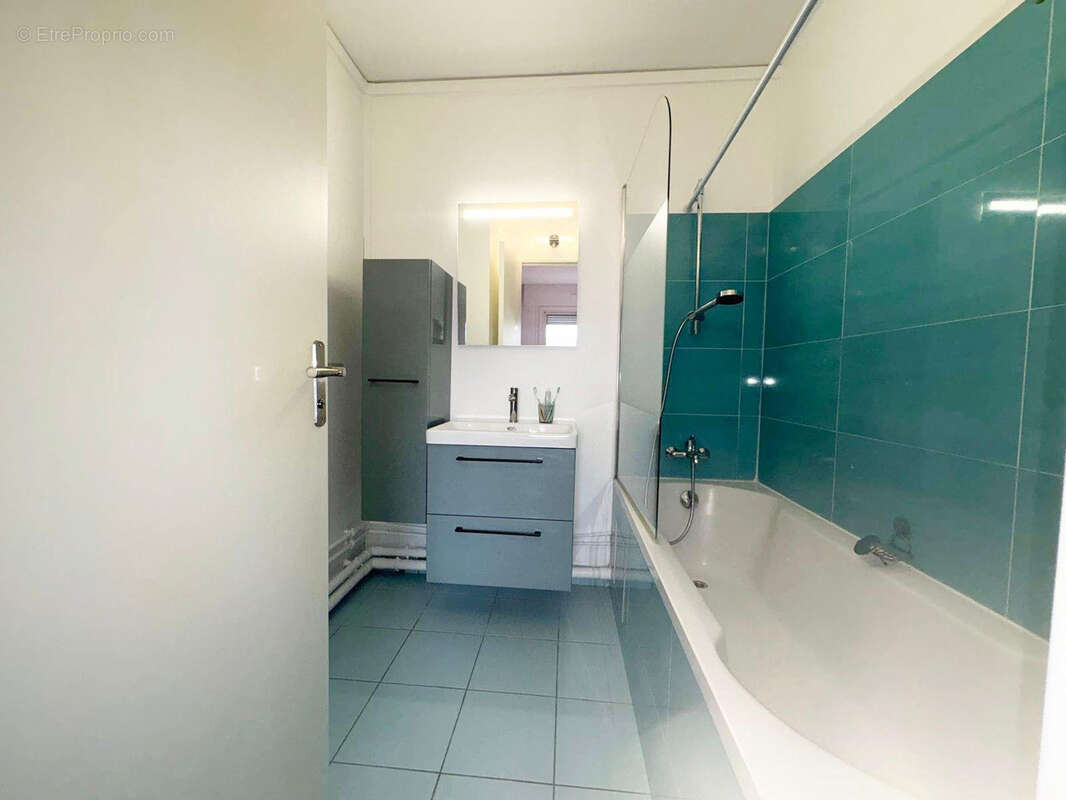 Appartement à SAINT-MAURICE