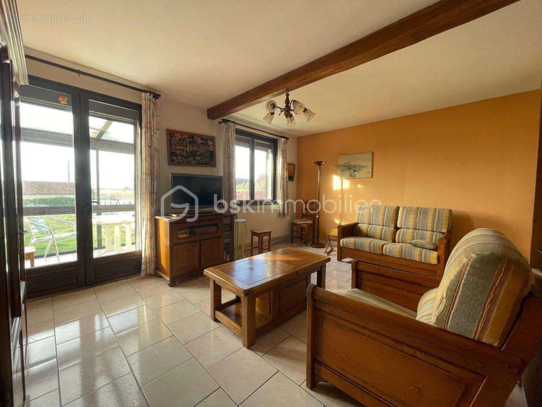 Maison à AULNOIS-SOUS-LAON