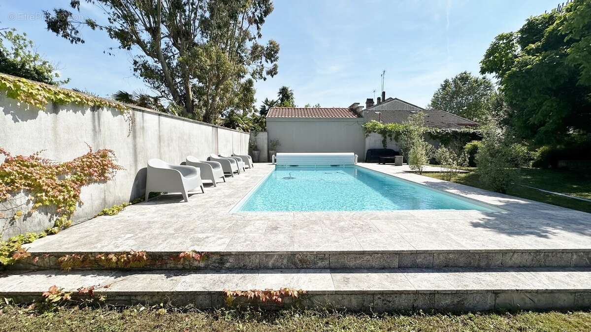 Maison à MAGESCQ