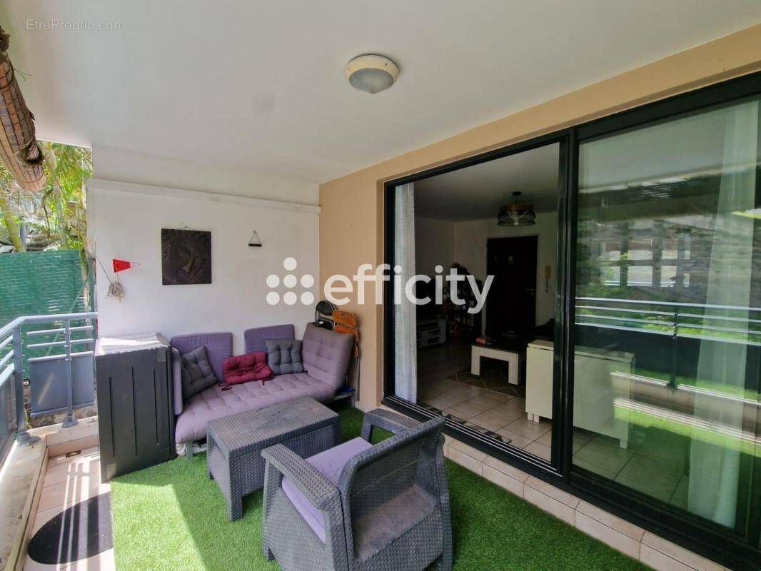 Appartement à SAINT-DENIS