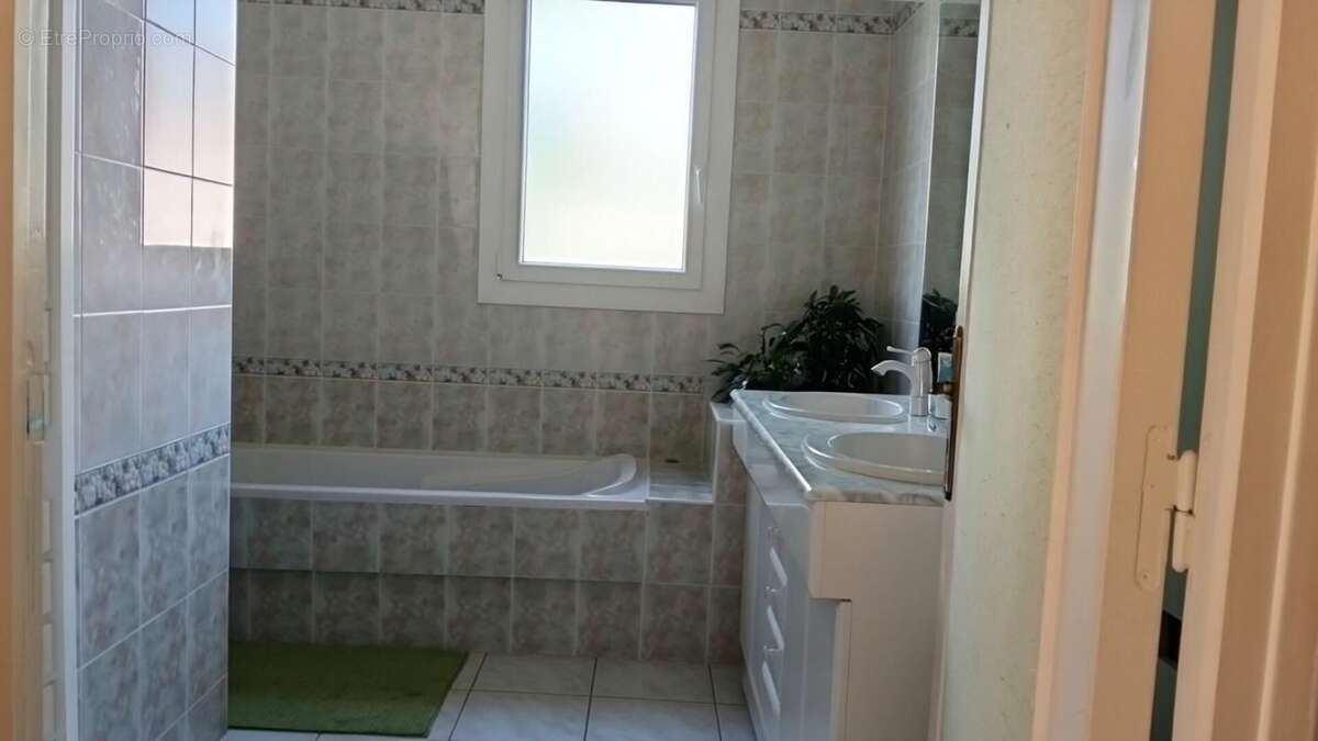 Maison familiale - photo 9