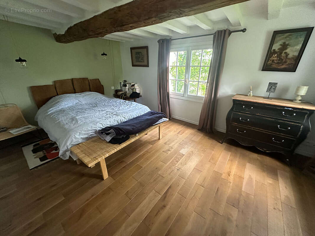 Maison 103m² à Saint Victor de Reno - photo 8