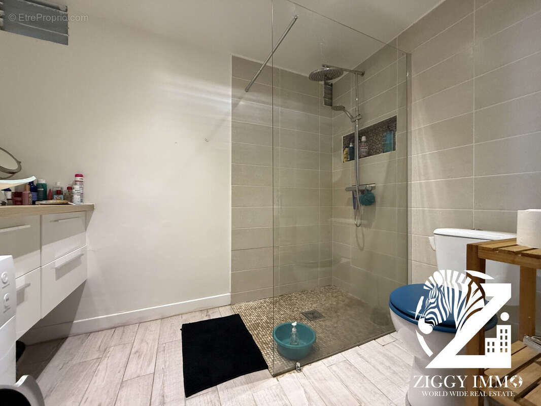 Appartement à POINTE-A-PITRE