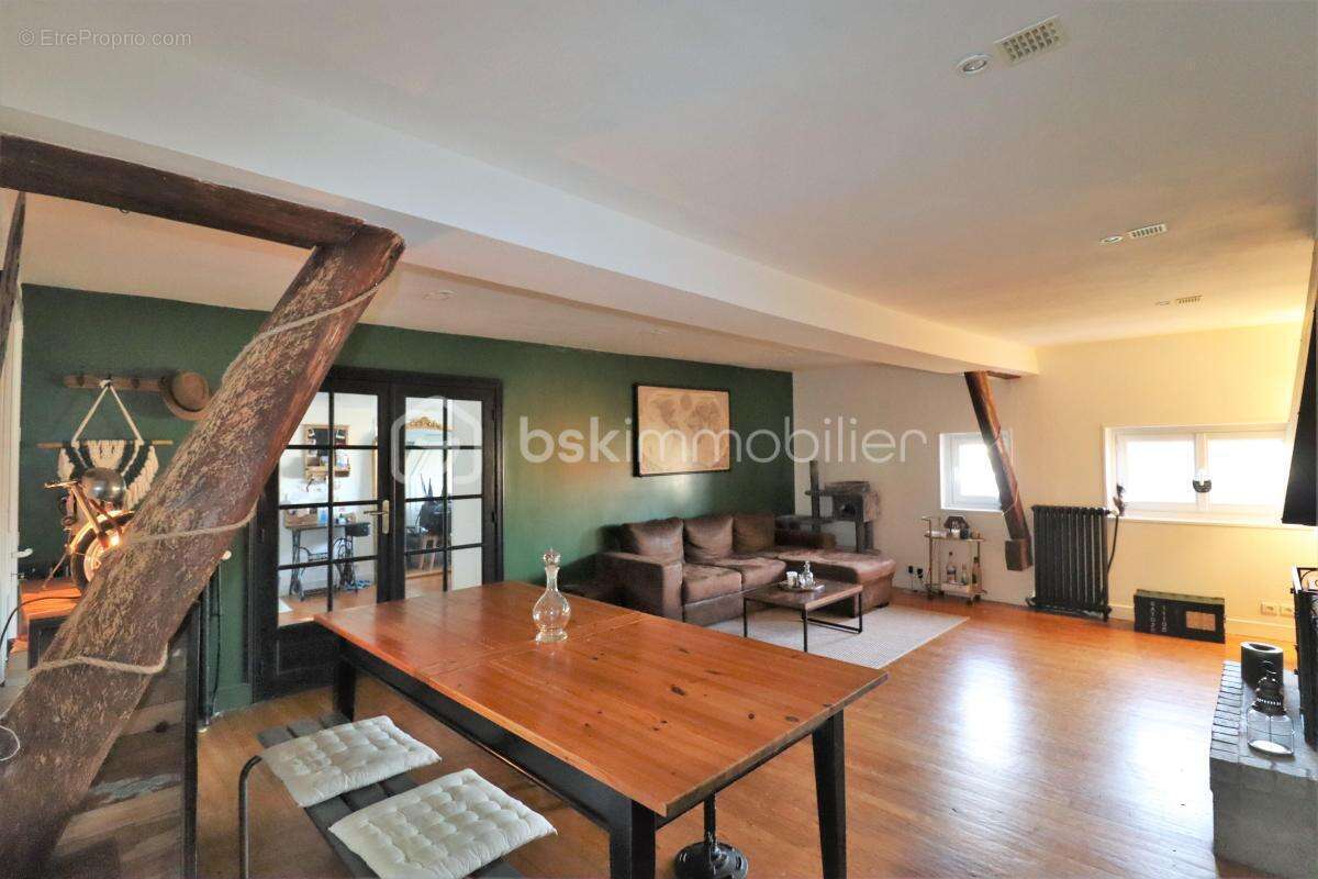 Appartement à MAISSE