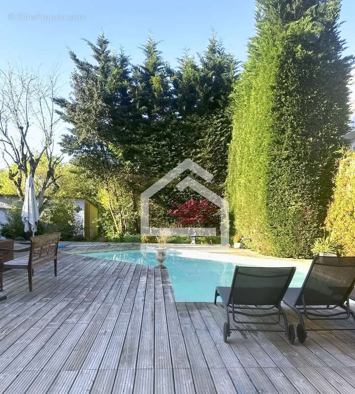 Maison à BORDEAUX