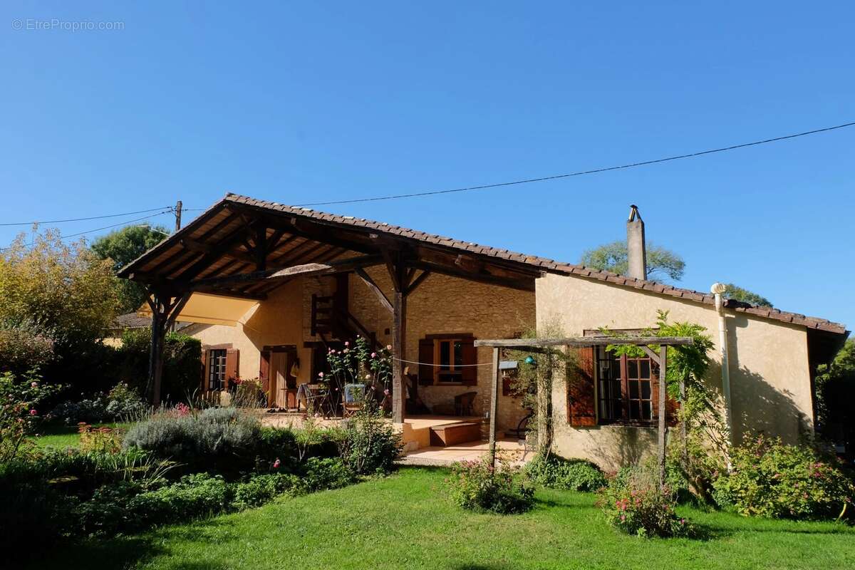 Appartement à LAUZUN