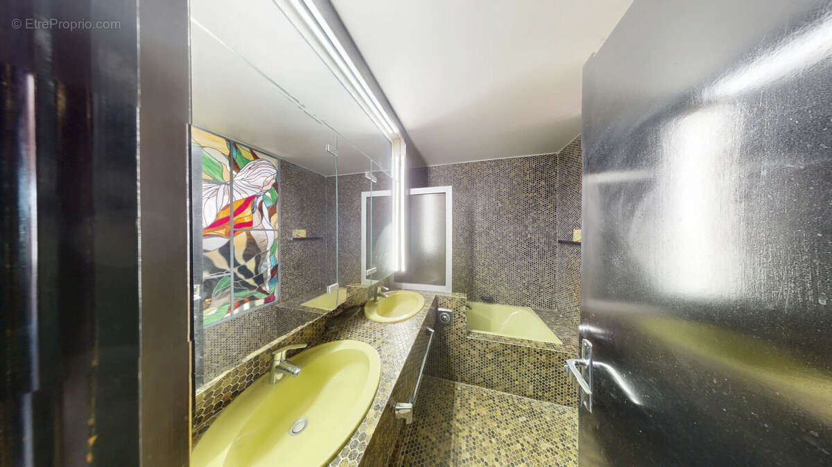 Appartement à AIX-LES-BAINS