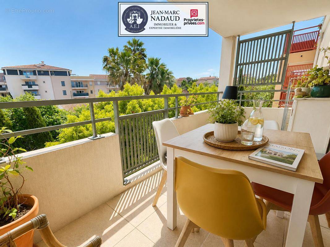 Appartement à PUGET-SUR-ARGENS