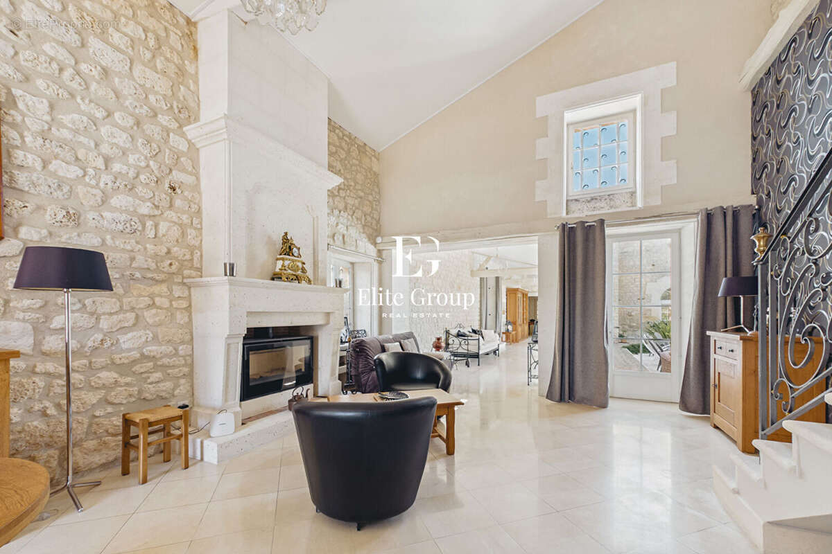 Magnifique maison charentaise aux portes d'angouleme - photo 12