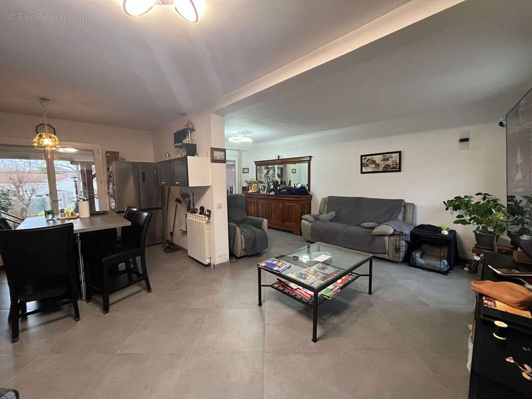 Maison à MITRY-MORY