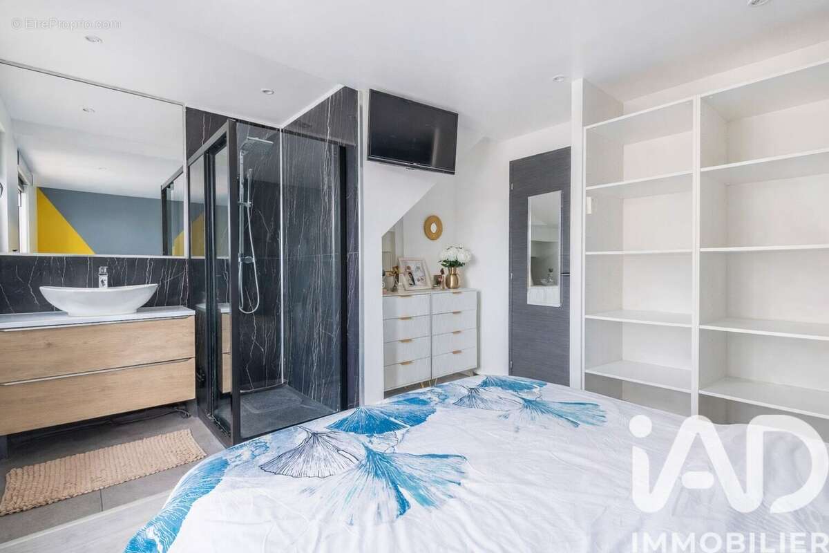 Photo 3 - Maison à VILLENEUVE-SAINT-GEORGES