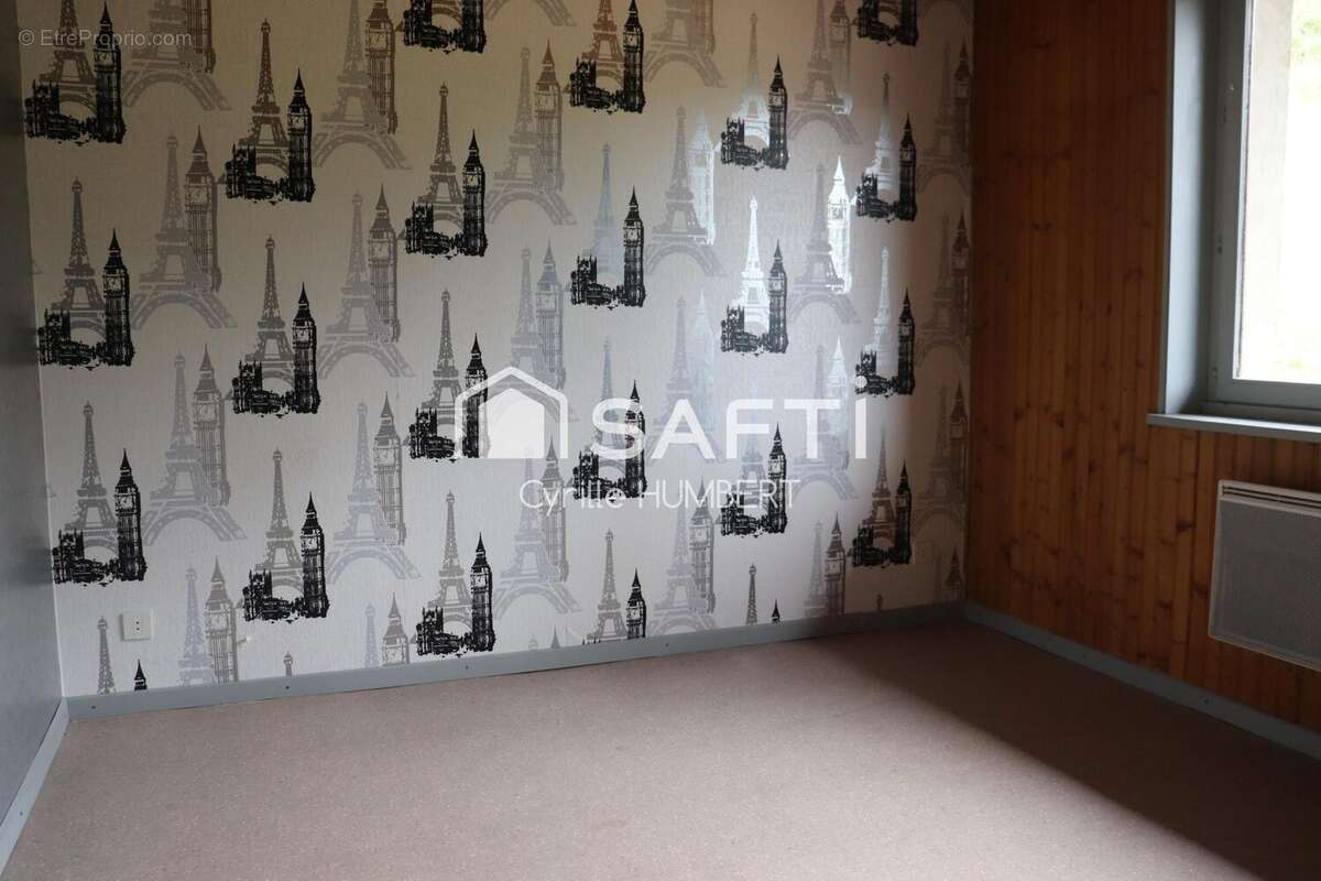 Maison 158 m² à Les Combes  - photo 8