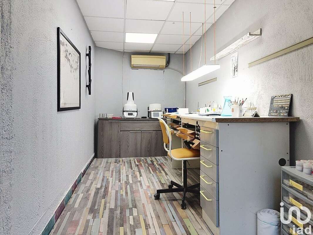 Photo 4 - Commerce à TOULON