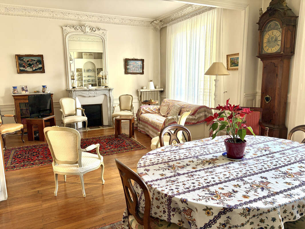 Appartement à SAINT-MANDE