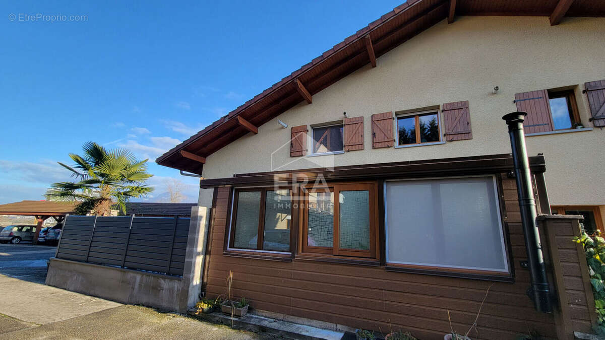 Appartement à MEYTHET