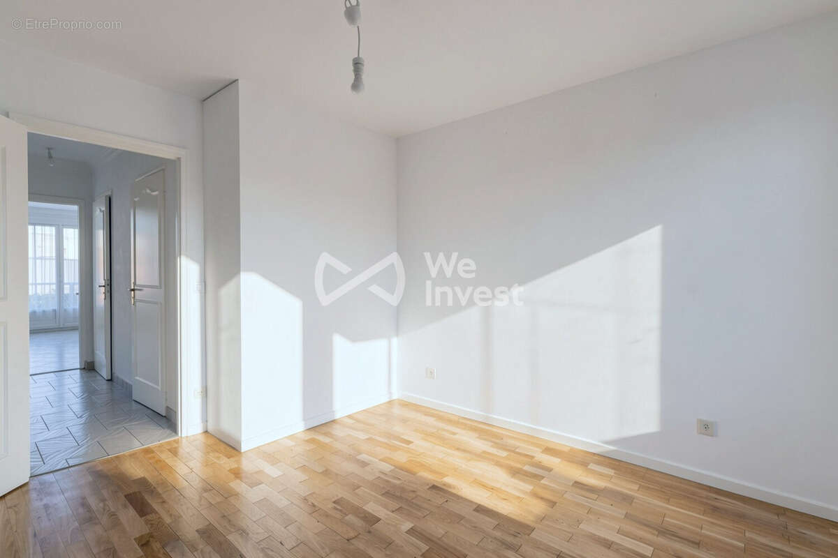 Appartement 87 m² à Villeurbanne  - photo 8