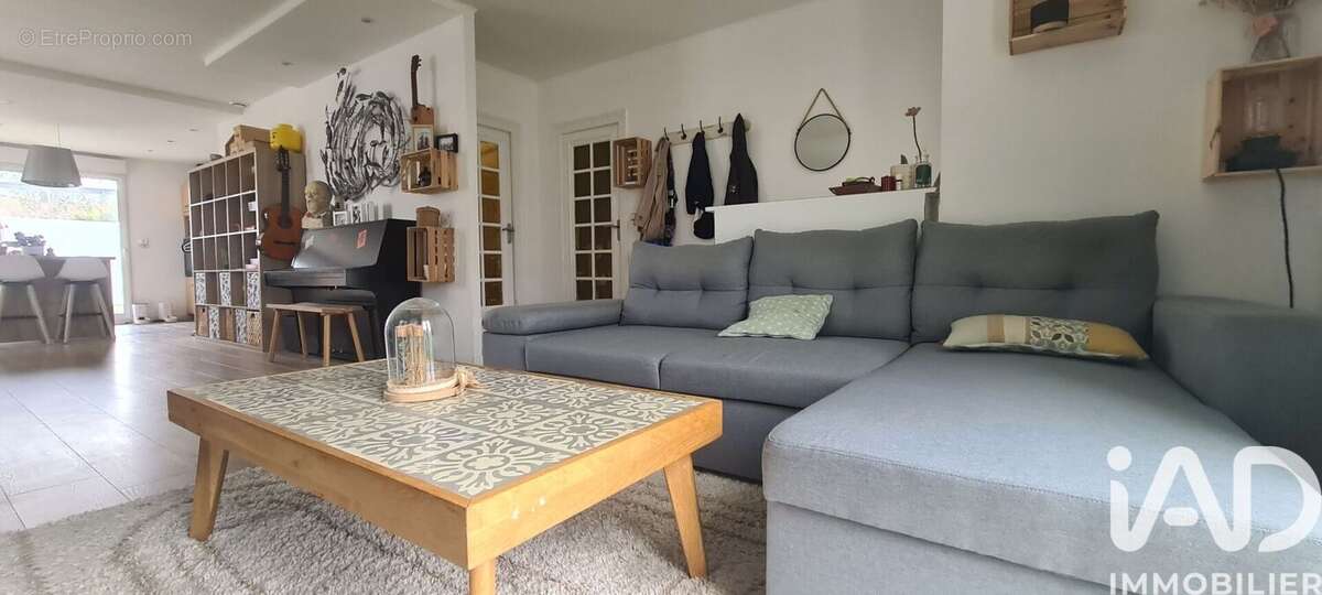 Photo 3 - Maison à SAINT-XANDRE