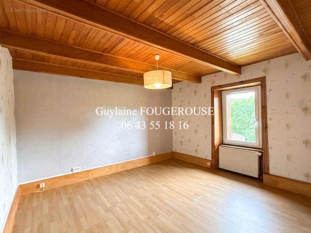 Maison 105 m² à Saint-Antheme  - photo 10