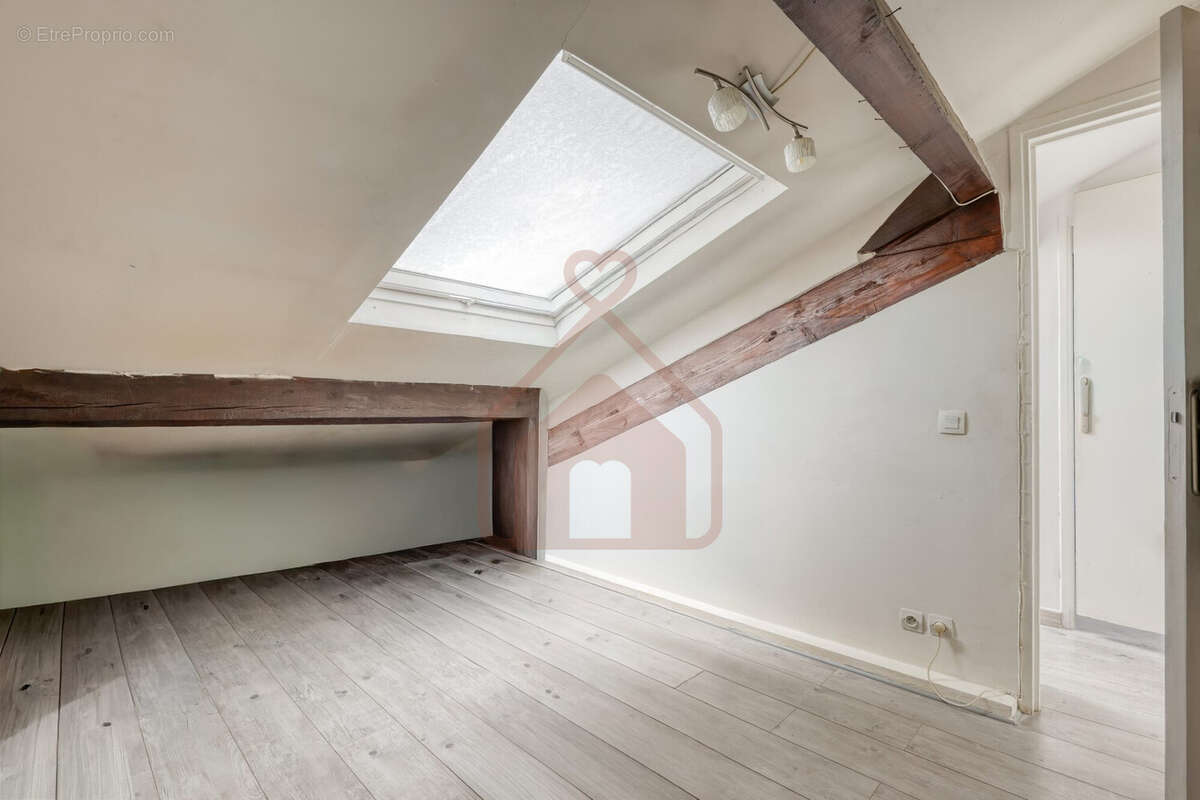 Appartement à LE KREMLIN-BICETRE