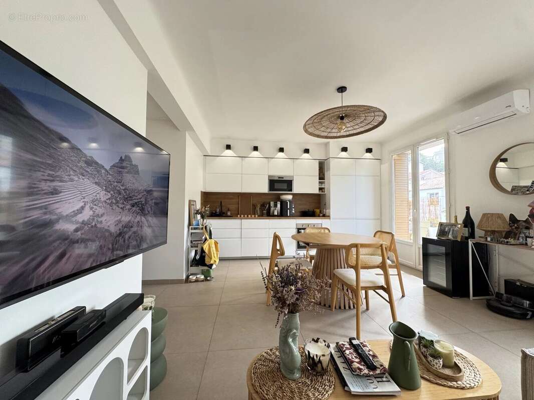 Appartement à MARSEILLE-7E
