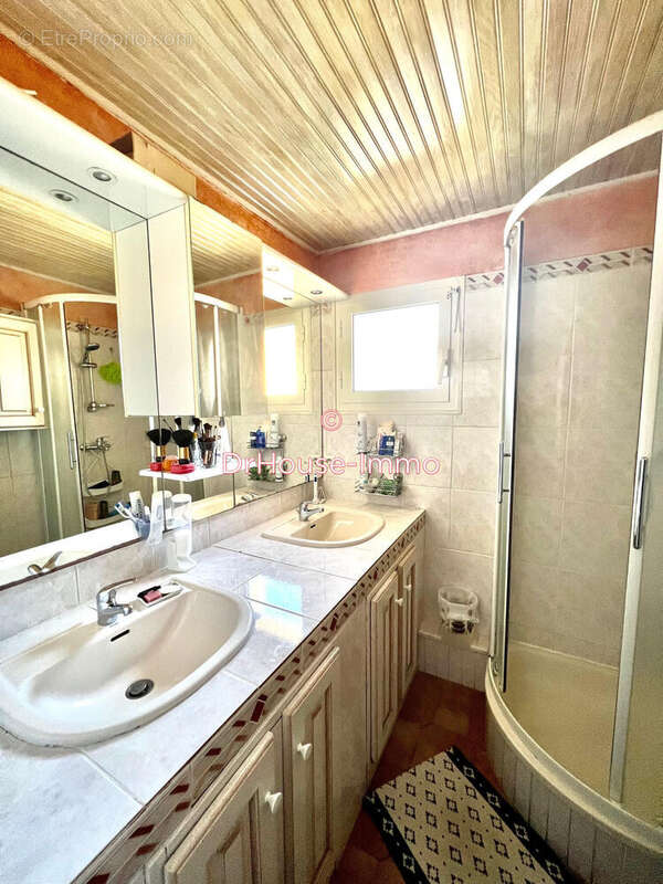 Appartement à LE PRADET