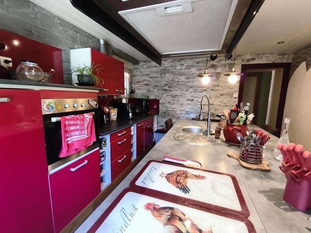 Maison à AILLEVILLERS-ET-LYAUMONT