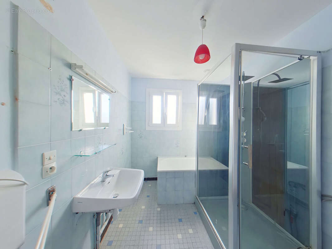 Maison à LE VIGEANT