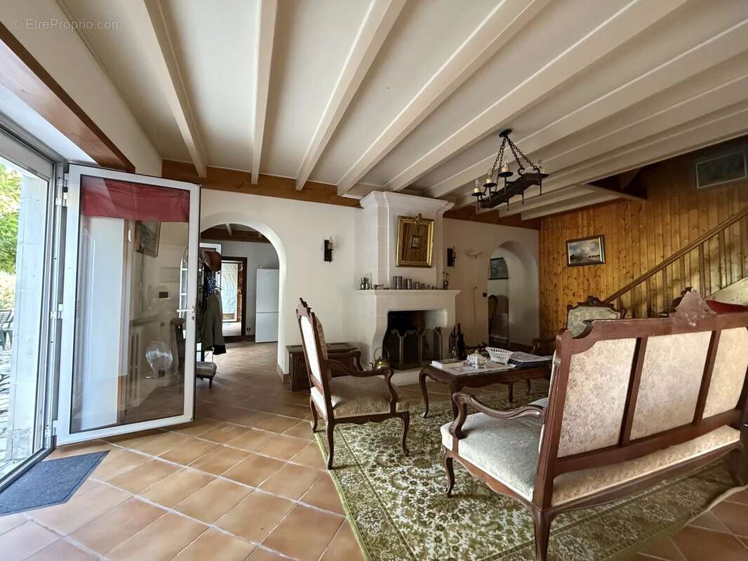 FERME de 248m² - 1hectare48a78ca avec étangs - photo 17