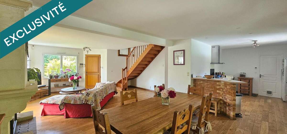 Photo 7 - Maison à SAINT-THUAL
