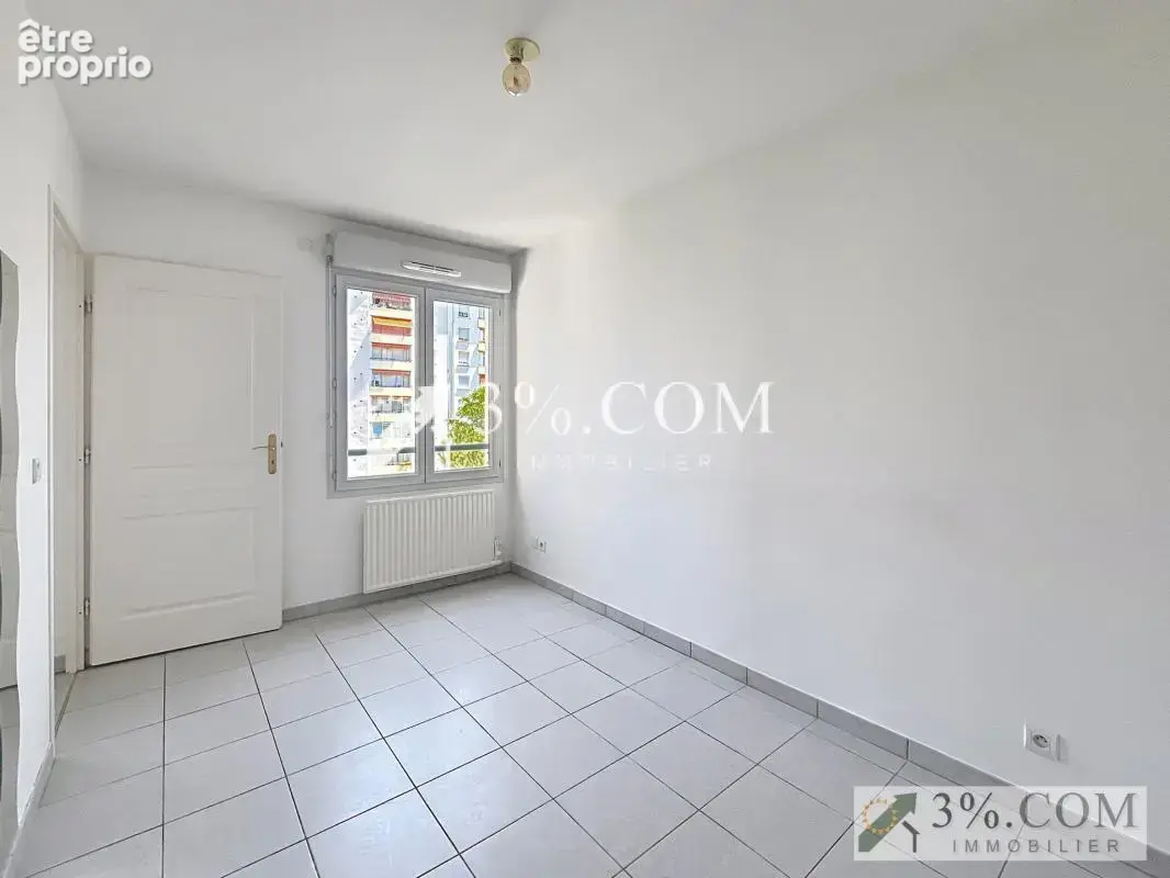 Appartement T2 avec garage et loggia - photo 10