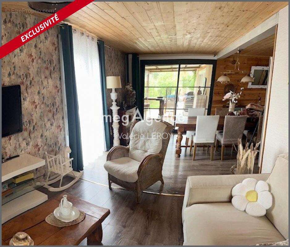 Maison à CASTETS-EN-DORTHE