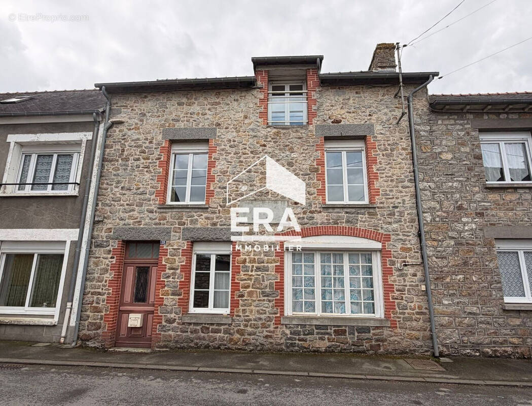 Maison à CHATILLON-EN-VENDELAIS