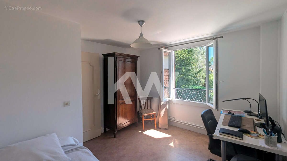 Maison 86 m² à Montmorency  - photo 9