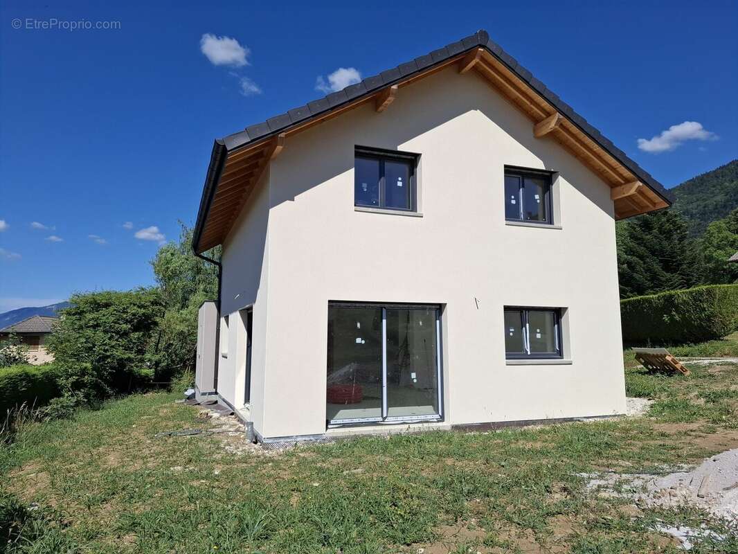 Maison à TREVIGNIN