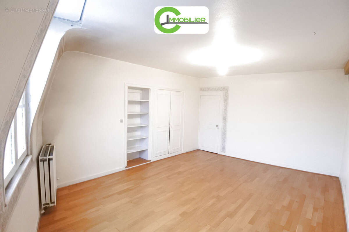 Maison à LA FERTE-BERNARD