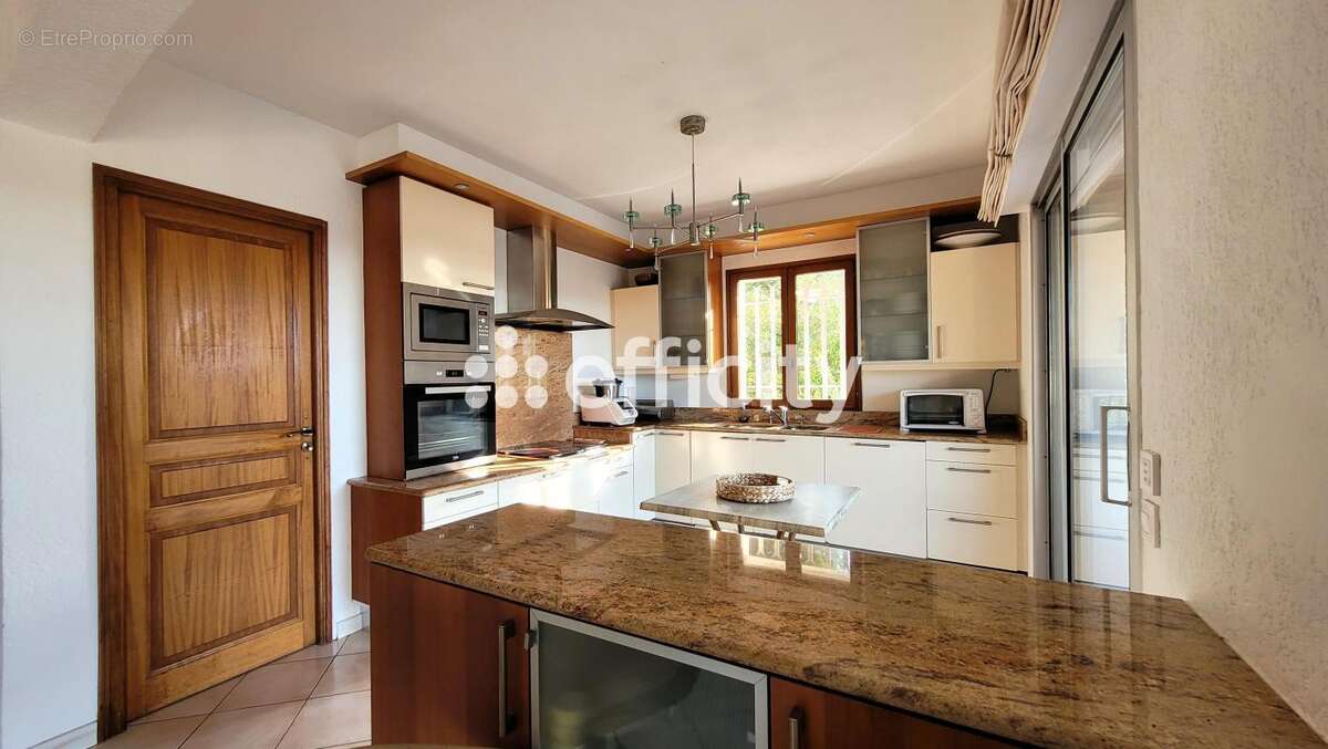 Maison à SANARY-SUR-MER