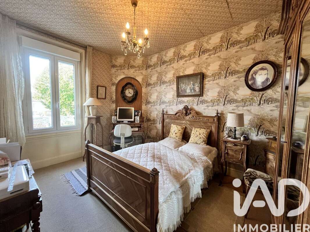 Photo 5 - Maison à ROMILLY-SUR-SEINE