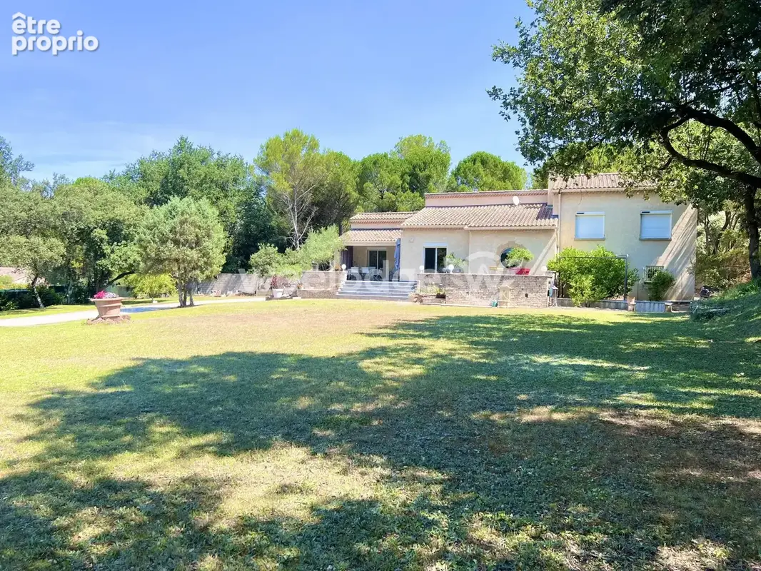 Maison 6 pièces 150 m² à vendre à Saint-Laurent-Des-Arbres (30126) - photo 2