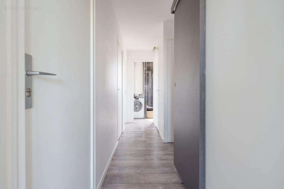 TROYES – Appartement T5 de 83,41 m² – 4 chambres – Ascenseur - photo 7