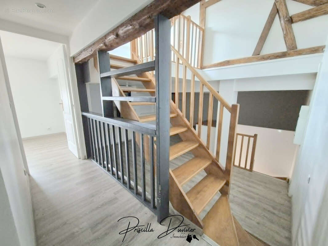 Appartement à BERTHECOURT