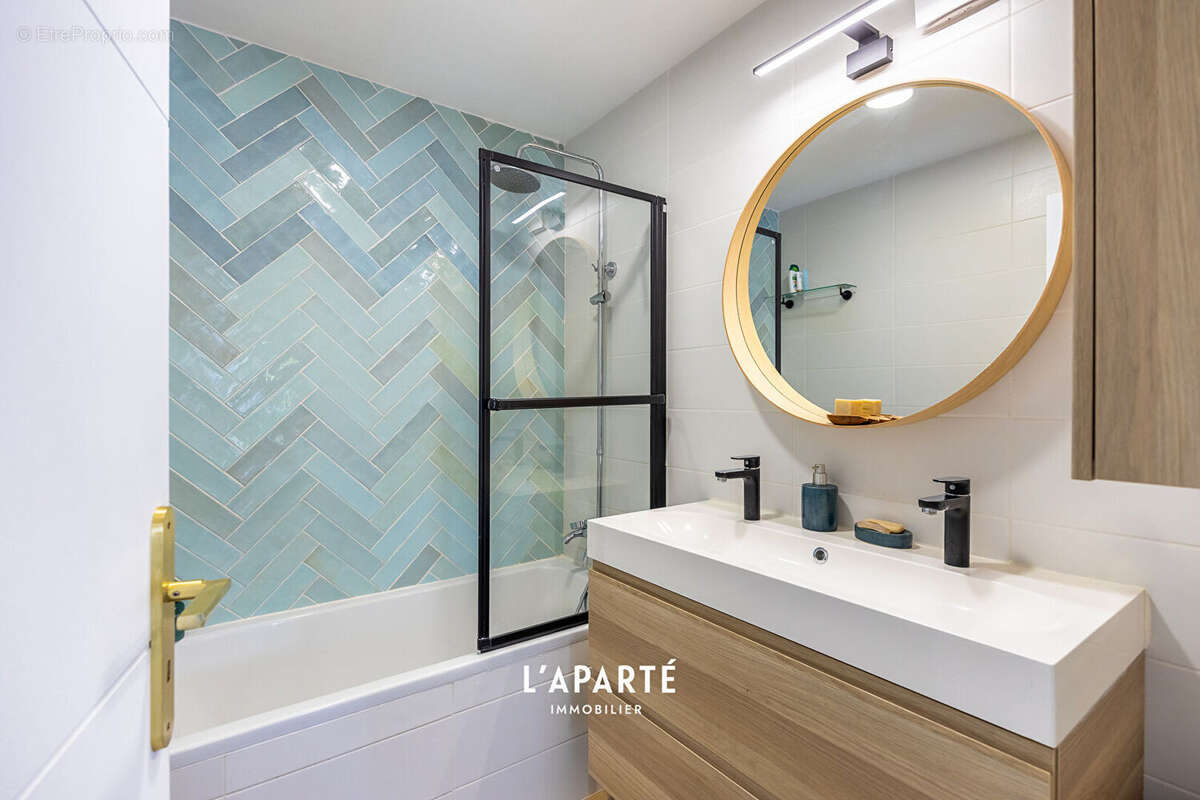 Appartement à MARSEILLE-13E