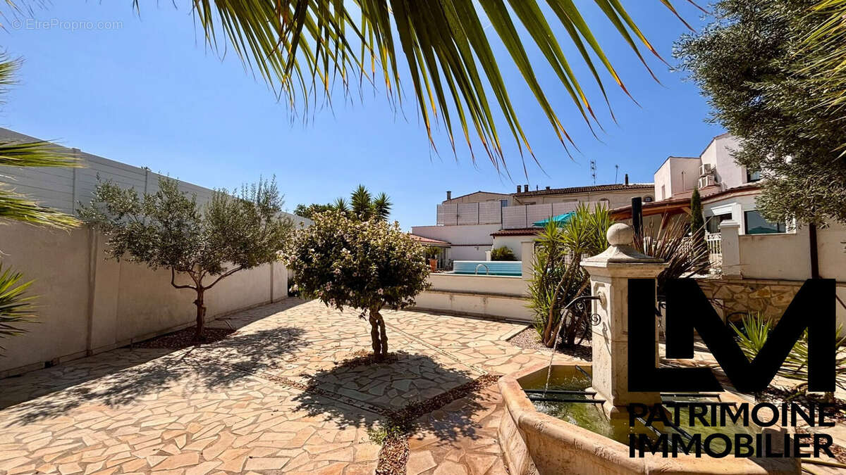 Maison 230 m² à Bessan  - photo 2