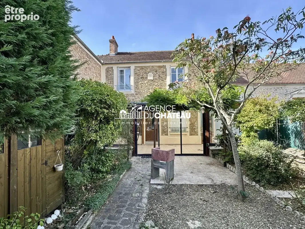 Photo Maison à Nandy au prix de 254 400€