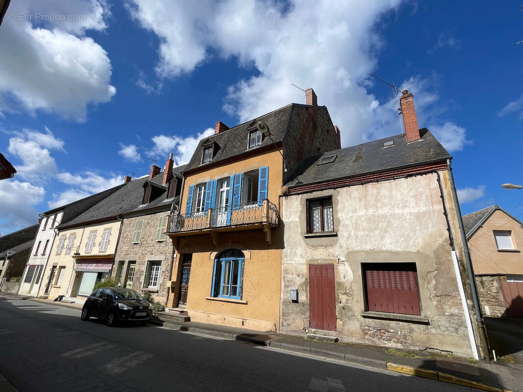 Maison à PIONSAT