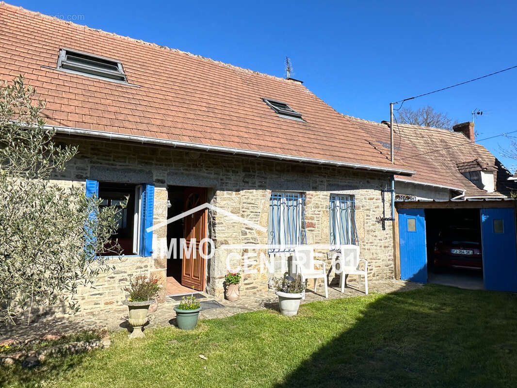 Maison à PRE-EN-PAIL